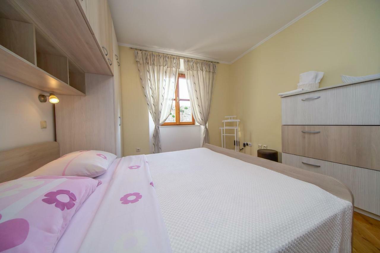 Apartment Stara kuća Mali Ston Bagian luar foto